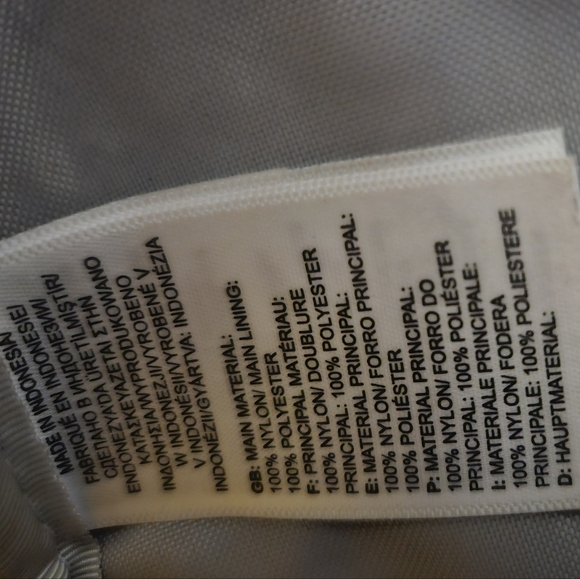 The North Face Yellow Backpack - Picture 7 of 7